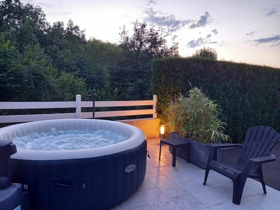 Appartement En Aveyron Aubin  ภายนอก รูปภาพ